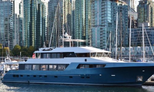 Ascente 34.14m by Westport