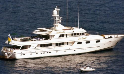 X 46.02m Feadship
