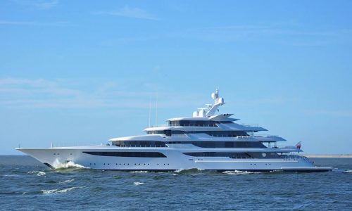 Royal Romance Superyacht
